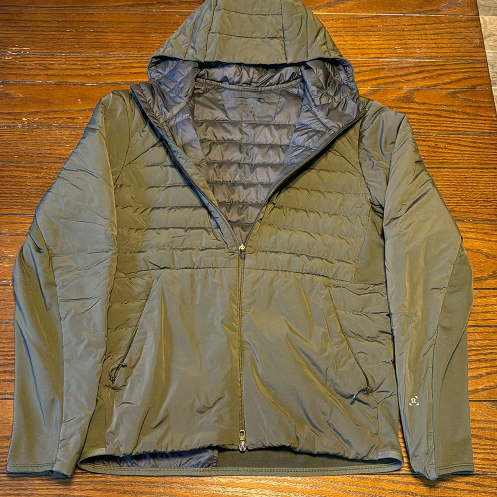 Lululemon Insulated Full-Zip Jacket (Medium)